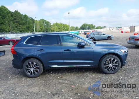 2018 Volvo Xc60 T5 Inscription z USA, uszkodzony, nr VIN YV4102RL3J1023911